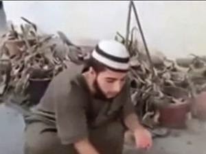 Video Konyol ISIS: Mau Selfie Malah Injak Bom