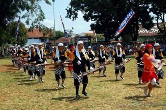 &#91;CoC Regional: Kesenian&#93; Ramenya Gak Ketulungan, Kentongan Banyumasan