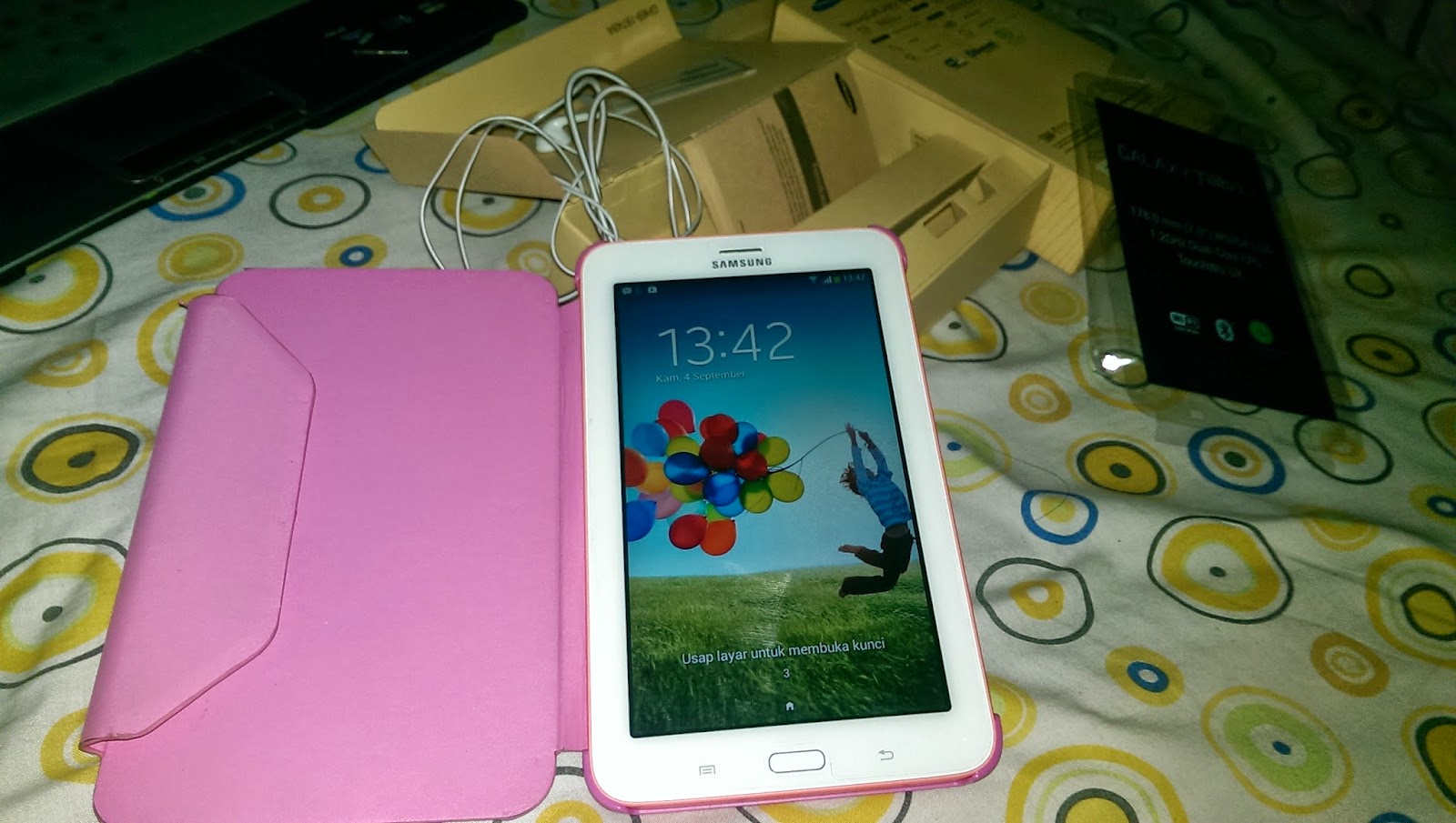 Samsung Galaxy Tab 3 Lite 7.0 inch Fullset