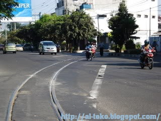 Fungsi Batu Kerikil pada Rel Kereta Api