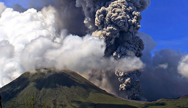 MENGERIKAN!! 11 Gunung Berapi Paling Berbahaya di Indonesia Sepanjang Sejarah