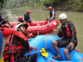 &#91;Rafting&#93; Citarum atau Elo? lihat di sini yuk :)