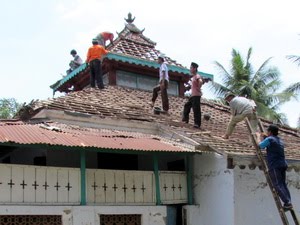 Tips Agar Sandal Gak Dicuri Di Masjid