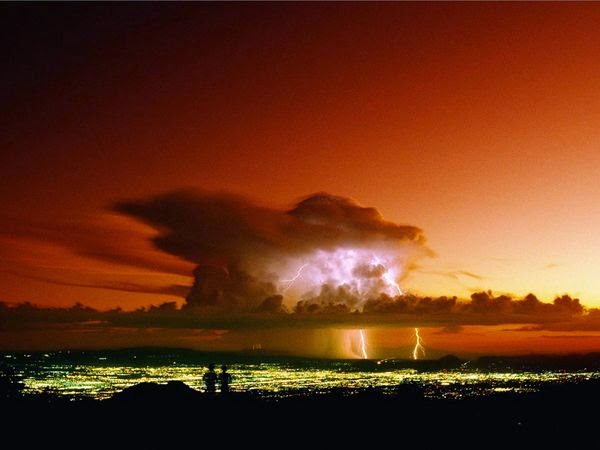 Awan Pancake Salah Satu Awan Yang Dianggap Berbahaya Bagi Dunia Penerbangan, Cek!