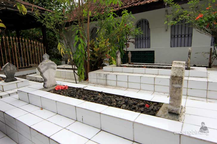 &#91;CoC Regional: Lokasi Wisata&#93; Makam Kyai Haji Abdul Malik Kedung Paruk Banyumas