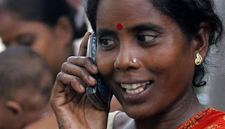 cegah-selingkuh-desa-di-india-larang-wanita-pakai-ponsel