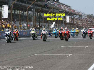 &#91;Lucu gan&#93; Rider Misterius Ini Lebih Hebat dari Valentino Rossi