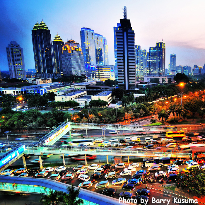 Motret Keramaian & Cityscape Jakarta saat Tahun Baru 2013