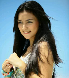 Masuuup gan....! cewek demenan ane nih.....!