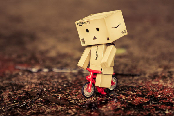27 kisah si imut Boneka Danbo