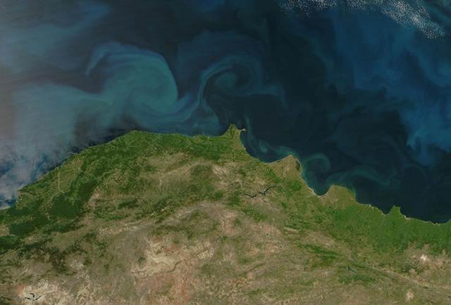 Tempat-tempat &quot;Menakjubkan&quot; seluruh Dunia dilihat dari Satelit