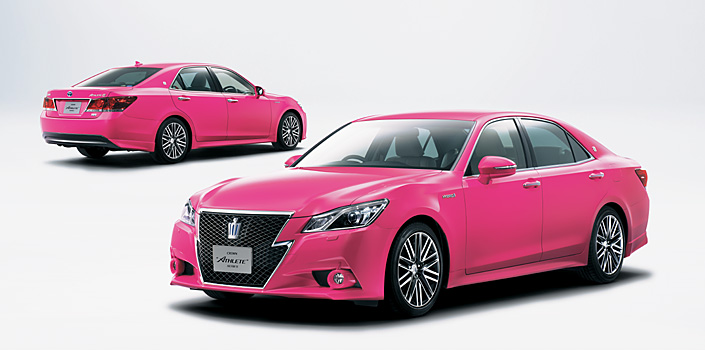 Toyota Crown Athlete Pink Limited Edition di Jepang