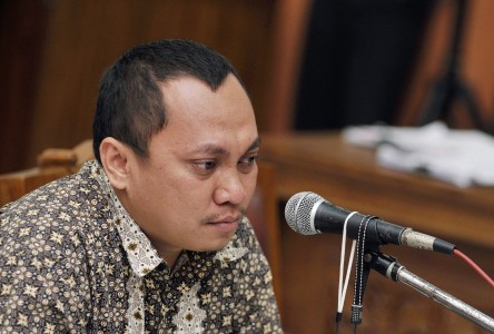 6 Orang Yang Paling Dibenci Se Indonesia Karena Kelakuannya