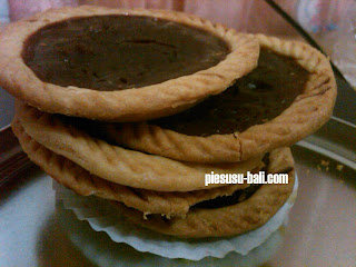 Pie Susu Bali Rasa COKLAT --> pasti mantap