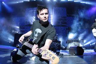 fakta dan gosip mark hoppus gan ...&gt;&gt;&gt;&gt;