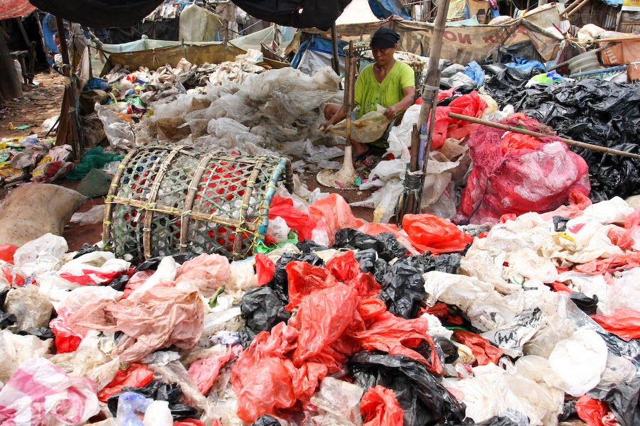 Gambaran Menyedihkan Sampah di Indonesia