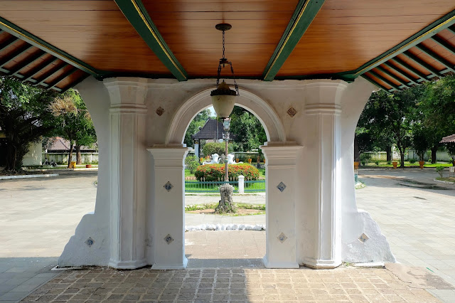 One Day Trip To Cirebon