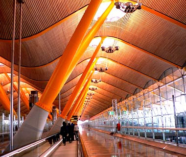 10 Bandara Paling Keren di Dunia 