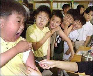 &#91;Hiburan&#93; Foto Ekspresi Anak Kecil Ketika Di Suntik!