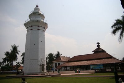 10 Tempat Wisata Favorit di Banten