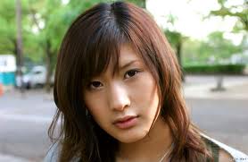 JAV Artis no make up