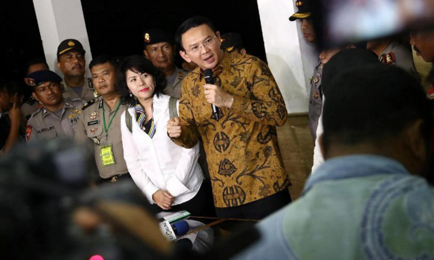 [HOT] Cara dewasa menyikapi HOAX, Fitnah, Pencemaran nama baik [by Jubun]