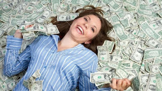 7 Cara Aneh yang Dilakukan Miliarder dalam Menghabiskan Uang, Nomor 7 Paling Gokil!