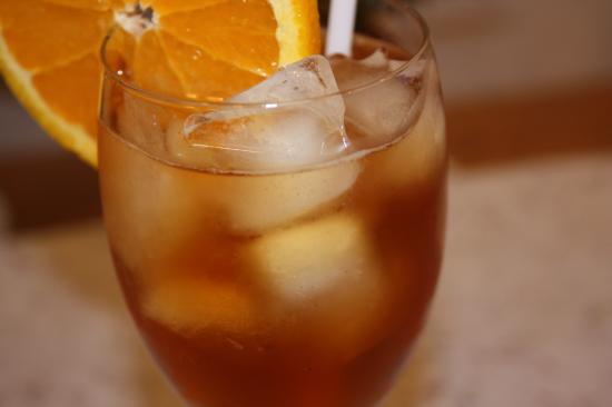 danger-jangan-minum-kopi-sambil-makan-gorengan