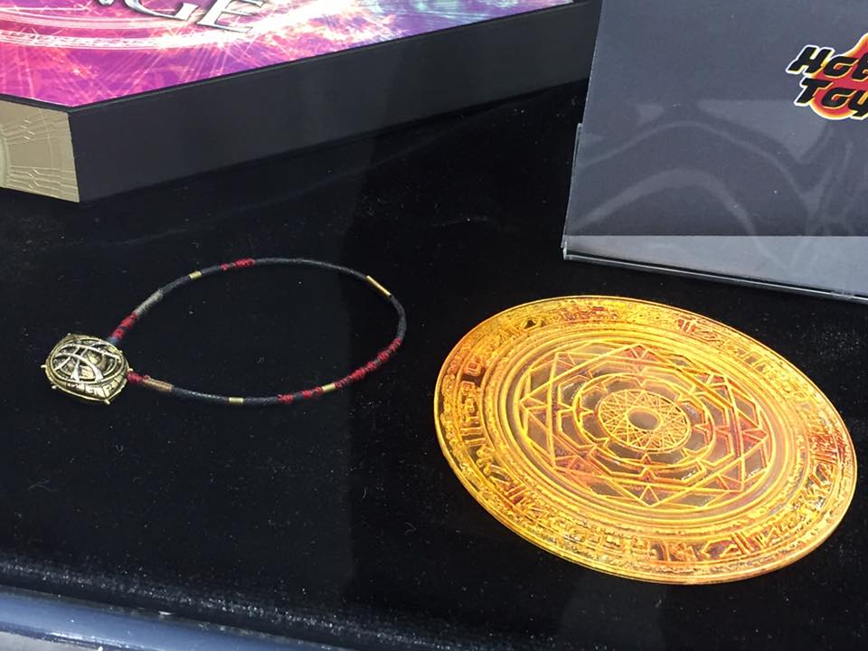 Hot Toys dan LEGO Siap Luncurkan Mainan Koleksi Doctor Strange