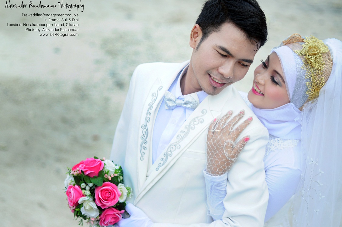 Terjual Alex Fotografi - Jasa foto prewedding Cilacap 