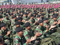 SPESIAL HARI INI