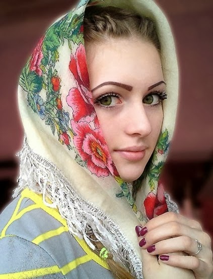 pic-wanita-ini-berwajah-seperti-barbie-bertubuh-seperti-rambo