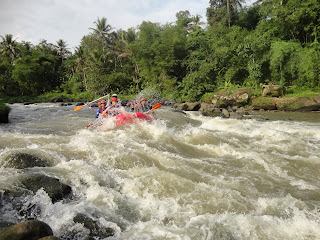 &#91;Rafting&#93; Citarum atau Elo? lihat di sini yuk :)