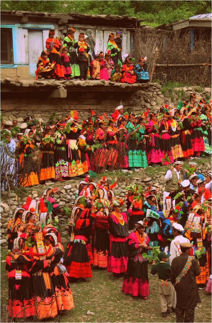 THE KALASH - SUKU BERKULIT PUTIH DARI PAKISTAN