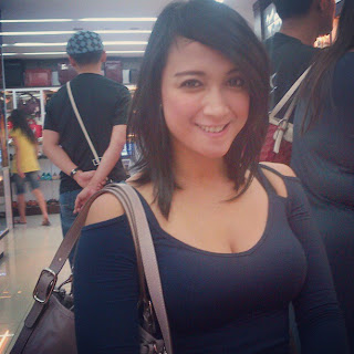 &#91;Pict&#93; Presenter Soccer Fever Trans tv 