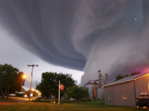 Foto-foto Tornado yang Mengagumkan