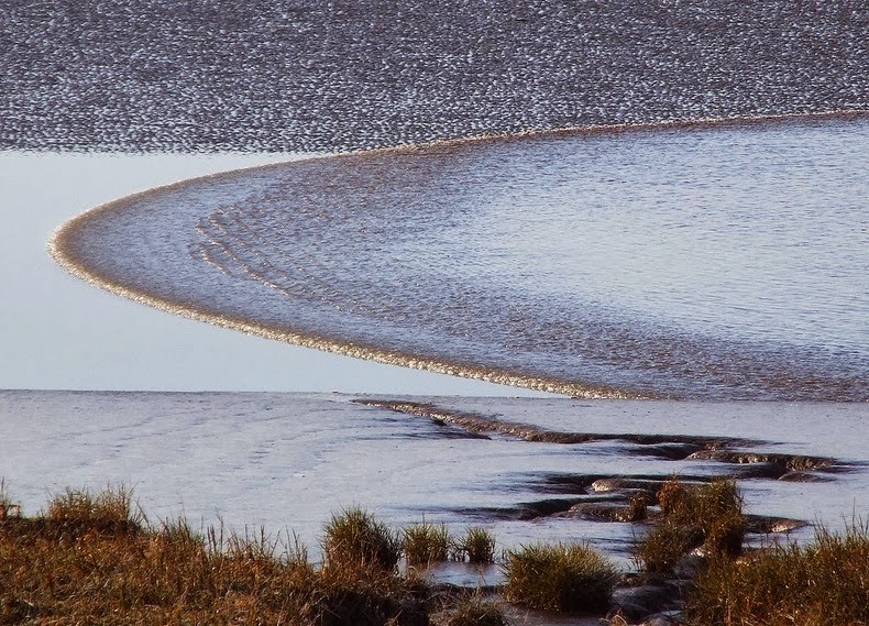 Tidal Bore, Fenomena Alam yang Langka terjadi &#91;Harus Tau!!!&#93;