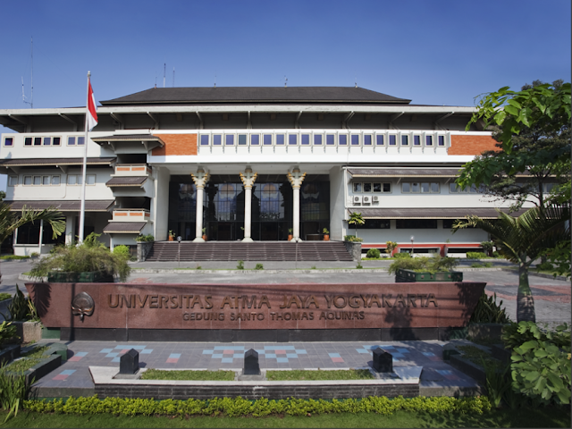 Masih Ngarep Kuliah di PTN Jogja? MOVE ON GAN, Ini Dia PTS Terbaik di Jogja!