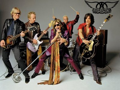Zaman sekarang band main musik pake Handphone gan
