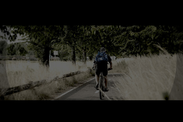 Yok Bikin Foto Agan Jadi Kaya Adegan Film