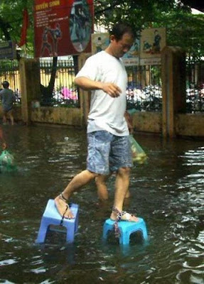 ide-kreatif-pada-saat-banjir-di-thailand-jakarta-harus-mencontoh