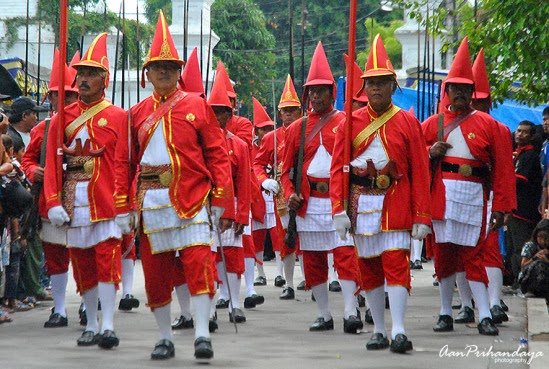 Suara Drumband Dini Hari di Yogyakarta, Darimana asalnya?