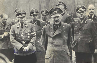  Foto-foto Saat Terakhir Hitler