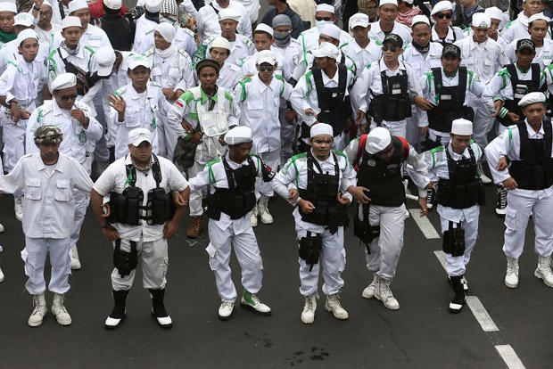 paramilitary-style--preman--used-to-sway-votes-in-indonesian-elections