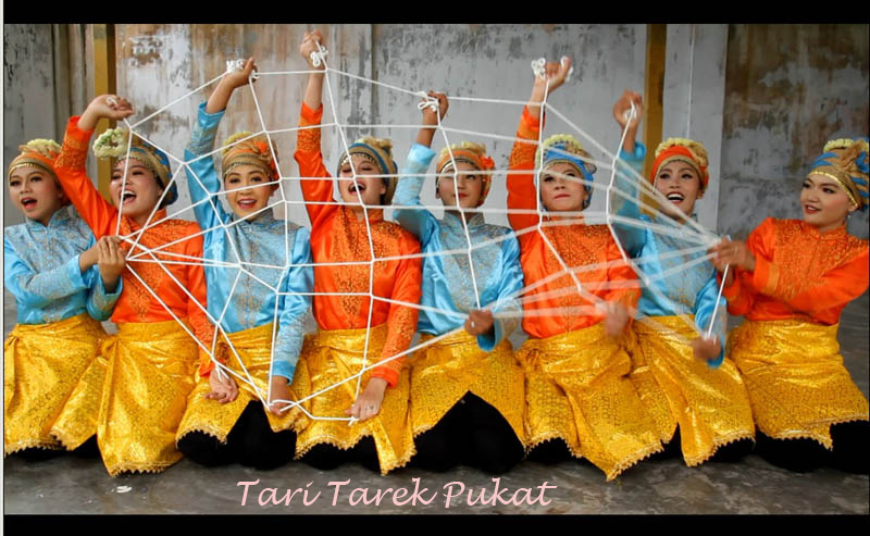 Pengenalan Tarian Tradisional Aceh (Lestarikan Peninggalan Nenek Moyang Kita)