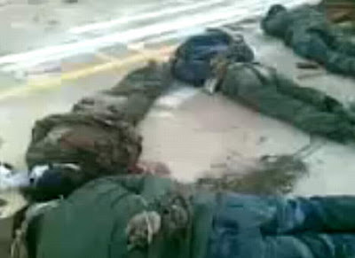 Video Ratusan Tentara Libya Dihukum Mati Karena Menolak Menembaki Para Demonstran !!!
