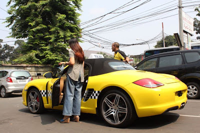 Taxi Supercar di Jakarta