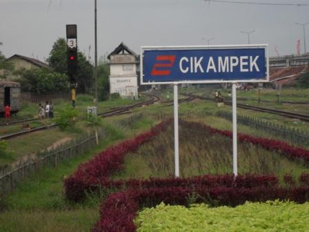 JAKARTA YANG MENGISOLIR.