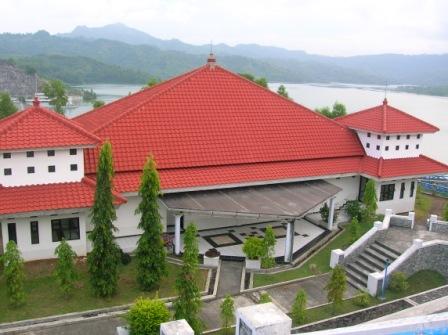 Waduk Wonorejo, waduk terbesar se ASIA TENGGARA