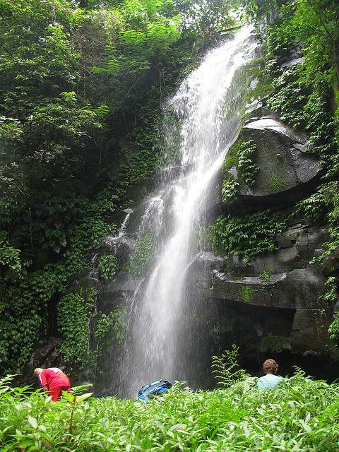 &#91;WoW&#93; Keindahan Alam dari Air terjun Blahmantung, Bali